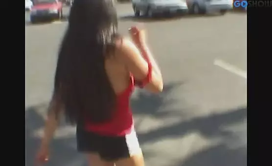 Tantalizing Voyeur Exotic Girl Serves Blowjob and Intimate Fling